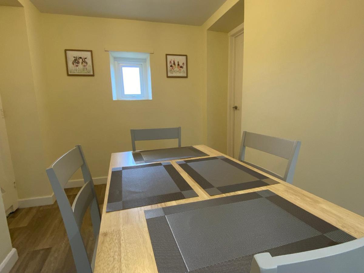 Welton  Rattlebeck Farm Cottage And Hot Tub Pet Friendly מראה חיצוני תמונה