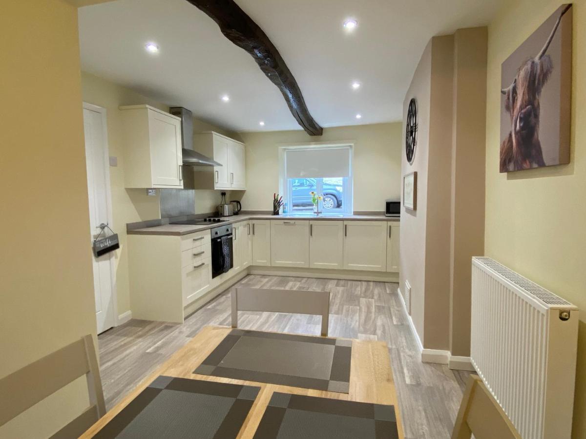 Welton  Rattlebeck Farm Cottage And Hot Tub Pet Friendly מראה חיצוני תמונה